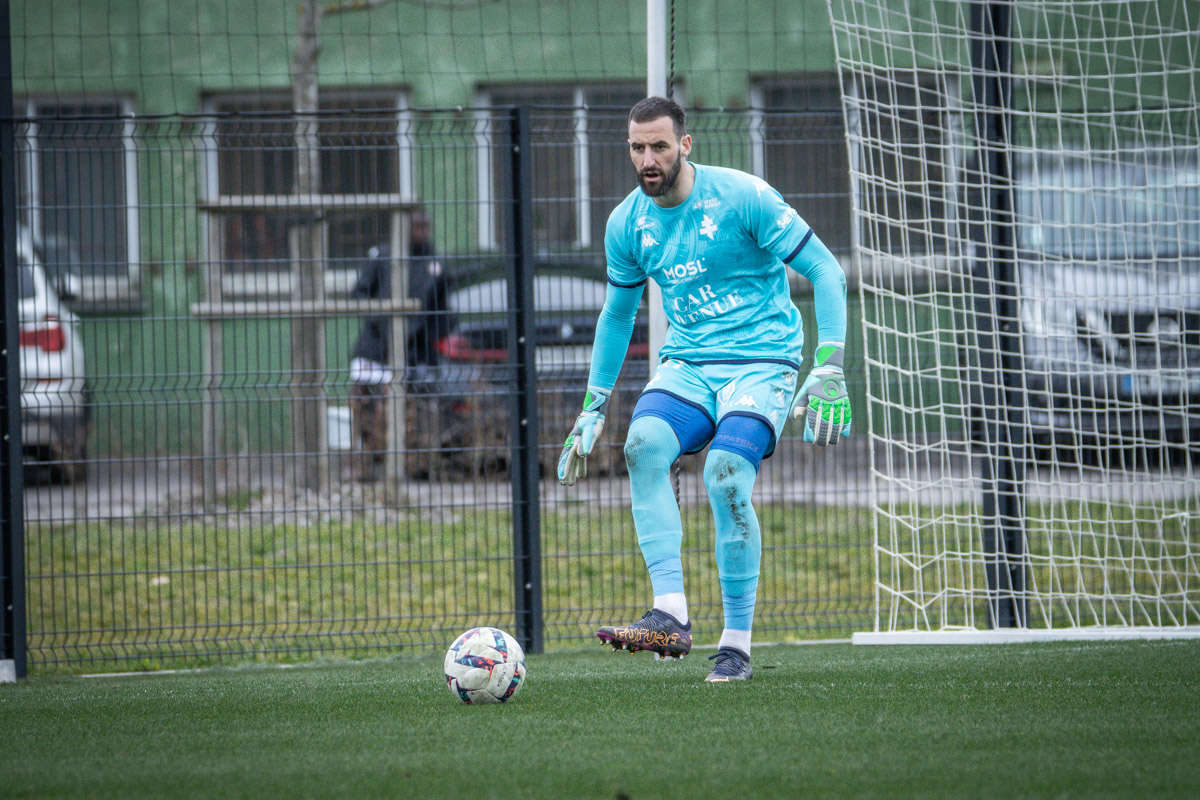 [ ℙ𝕣𝕠 ]

📸 𝗜𝗹 𝘆 𝗮 𝗱𝗲𝘀 𝗽𝗵𝗼𝘁𝗼𝘀 𝗾𝘂𝗶 𝗱𝗼𝗻𝗻𝗲𝗻𝘁 𝗹𝗲 𝘀𝗼𝘂𝗿𝗶𝗿𝗲.

🤝 <a href="/CaillardM/">Marc-Aurèle Caillard</a>