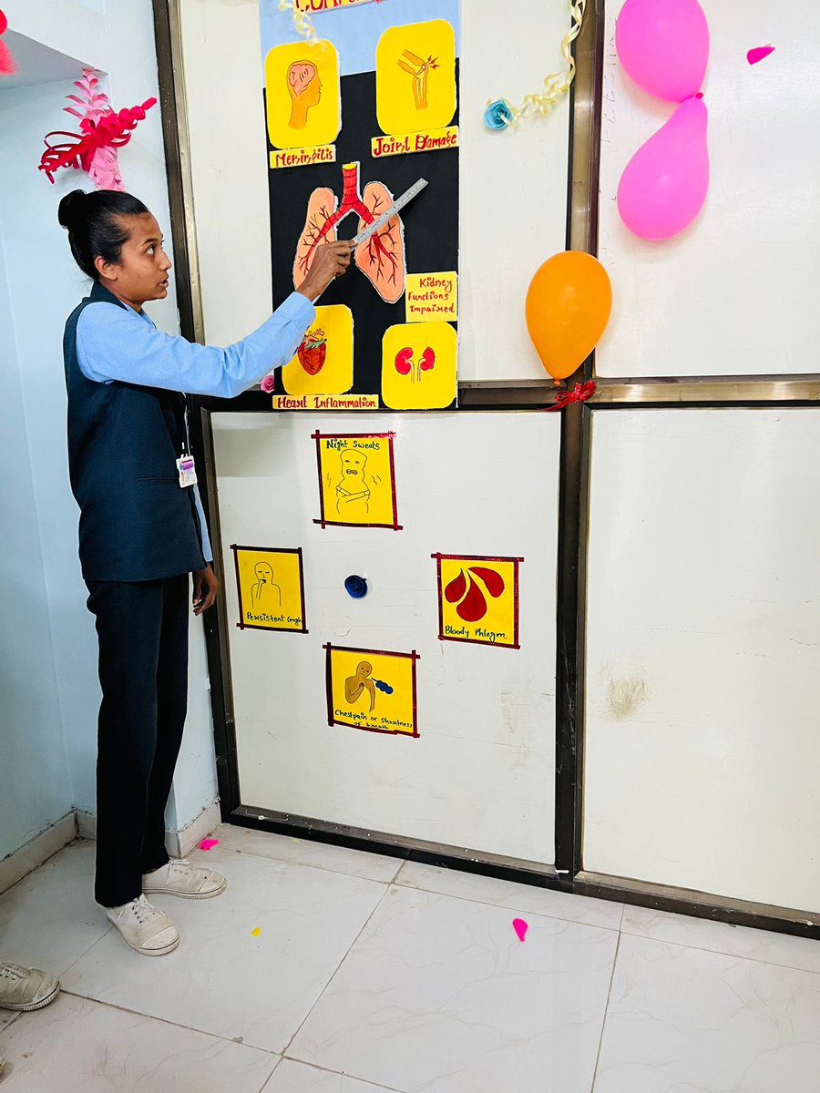 અરવલ્લી જિલ્લા માં વિશ્વ ક્ષય દિવસ ની ઉજવણી કરાઈ
.
વિશ્વ ક્ષય દિવસની ઉજવણી માન.જિલ્લા વિકાસ અધિકારીની ઉપસ્થિતિમાં તાલુકા આરોગ્ય કચેરી મોડાસા ખાતે રેલી યોજી કરવામાં આવી
.
YES WE CAN END TB અંતર્ગત 2025 માં ટીબી નાબૂદ કરવા માટે આહવાન કરવામાં આવ્યું.

<a href="/CMOGuj/">CMO Gujarat</a> @CollectorArvali