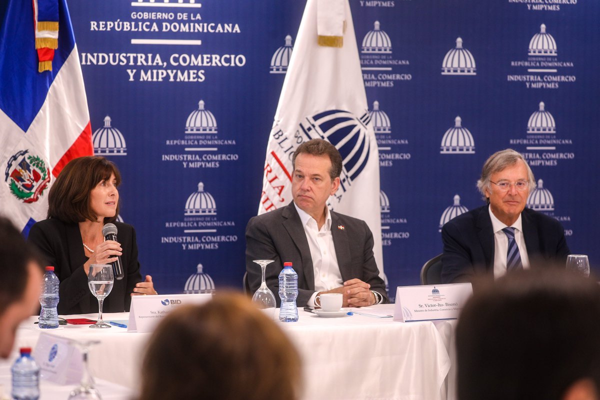 IZERTIS's tweet photo. 🌎¡Arranca el proyecto Activa 4.0 en Republica Dominicana!
Comienza el Programa de Asistencia técnica en Transformación Digital que desarrollaremos junto al @MIC_RD de República Dominicana y @el_BID, con la colaboración del @mincoturgob, entre otros.
¡Allá vamos! https://t.co/bQLHqcZanz