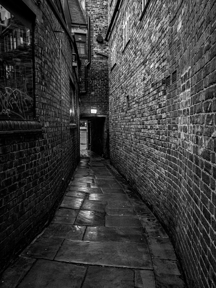 Nether Hornpot Lane, York #blackandwhitephotography