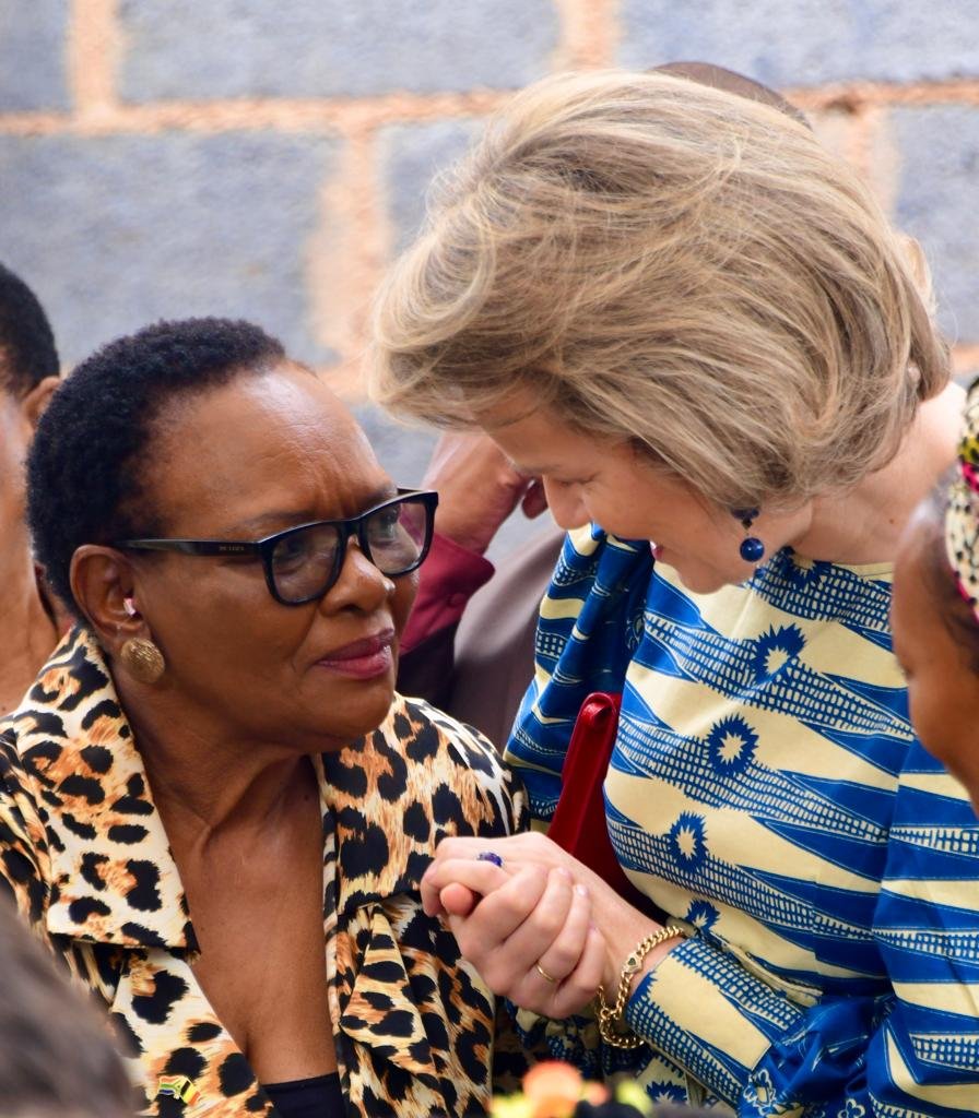 GovernmentZA's tweet photo. [Photos] Minister @AngieMotshekga and Queen Matilda of Belgian took a visit to Emuseni Day Care Centre, Orlando West. 

The visit included engagement with educators and learners while also engaging in play-based learning as well as reading activities with learners #ECDProgrammes https://t.co/fQRxPgLOq8