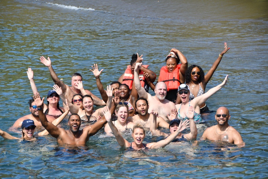 Medical_Edge's tweet photo. From stunning beaches to vibrant culture, St. Lucia had us in awe! We had an unforgettable time soaking up the sun and immersing ourselves in this beautiful island paradise.

#MedicalEdge #connectedincaring #findyourEDGE  #TravelNurseJob #TravelwithMER #AdventureAwaits #travel https://t.co/R1iwRkGvph