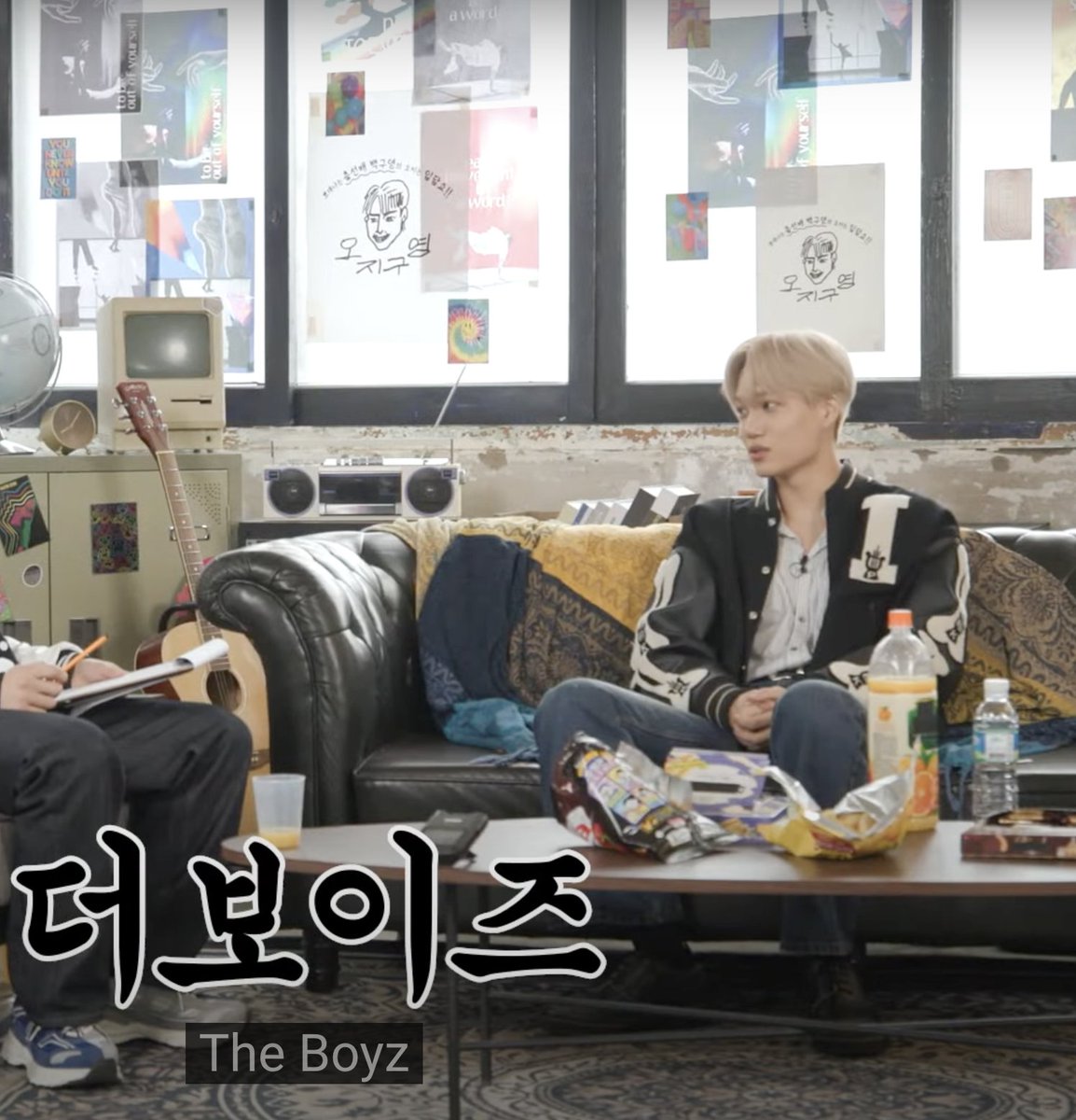 kji_rnb's tweet photo. mihawk asked "what's a male artist you pay attn to?" and kai said "the boyz, they're good" (+they work with mihawk) and mihawk replied they'll be so happy to hear that as they're kai fans https://t.co/EqrQiTulNu