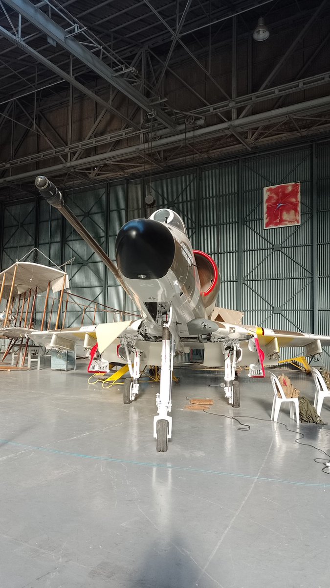 gonzaconti_18's tweet image. Seguimos con los trabajos de restauración #Viernes #Skyhawk #A4C #WIP #MuseoNacionalDeAeronautica #Moron #BaseAereaDeMoron @FuerzaAerea_Arg #FuerzaAereaArgentina #Malvinas