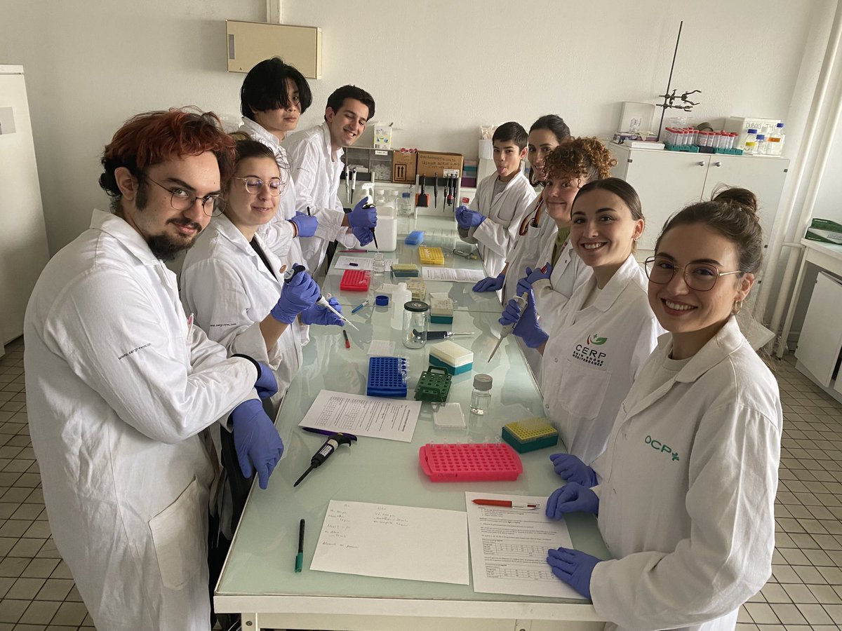 Christophe Dubois (@chris_dubois13) on Twitter photo Un vrai plaisir d’aider les étudiants de la <a href="/JPM_Pharma/">Junior Phocéenne du Médicament</a> à se former …bientôt le JPM Lab va ouvrir 🎉🥳 Un vrai plaisir d’aider les étudiants de la <a href="/JPM_Pharma/">Junior Phocéenne du Médicament</a> à se former …bientôt le JPM Lab va ouvrir 🎉🥳