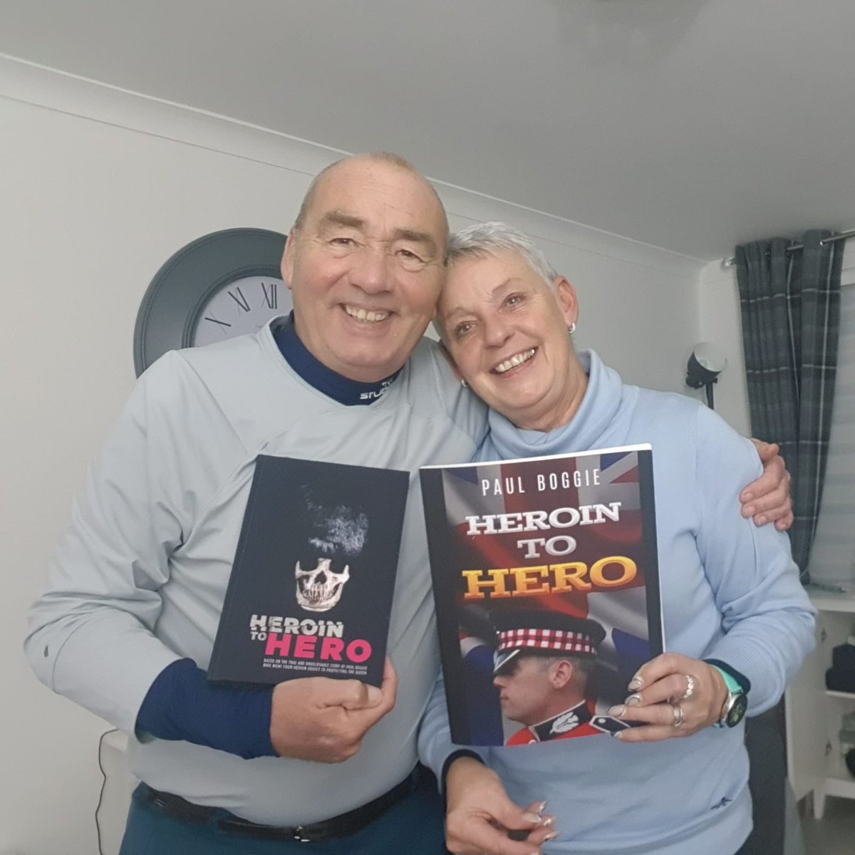 Herointohero's tweet photo. Parents with both my books. First author in the Boggie Family. ππ I find writing so therapeutic. #writer #author #WritingCommmunity #Writerbot #writersassemble #authorlife #authorRT Have a great day fellow authorsπππβ€οΈ https://t.co/jedrG9iGdG