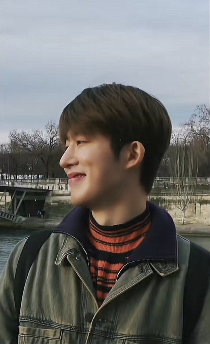 131pics_'s tweet photo. kim hanbin bf material https://t.co/CCSsIG9U93