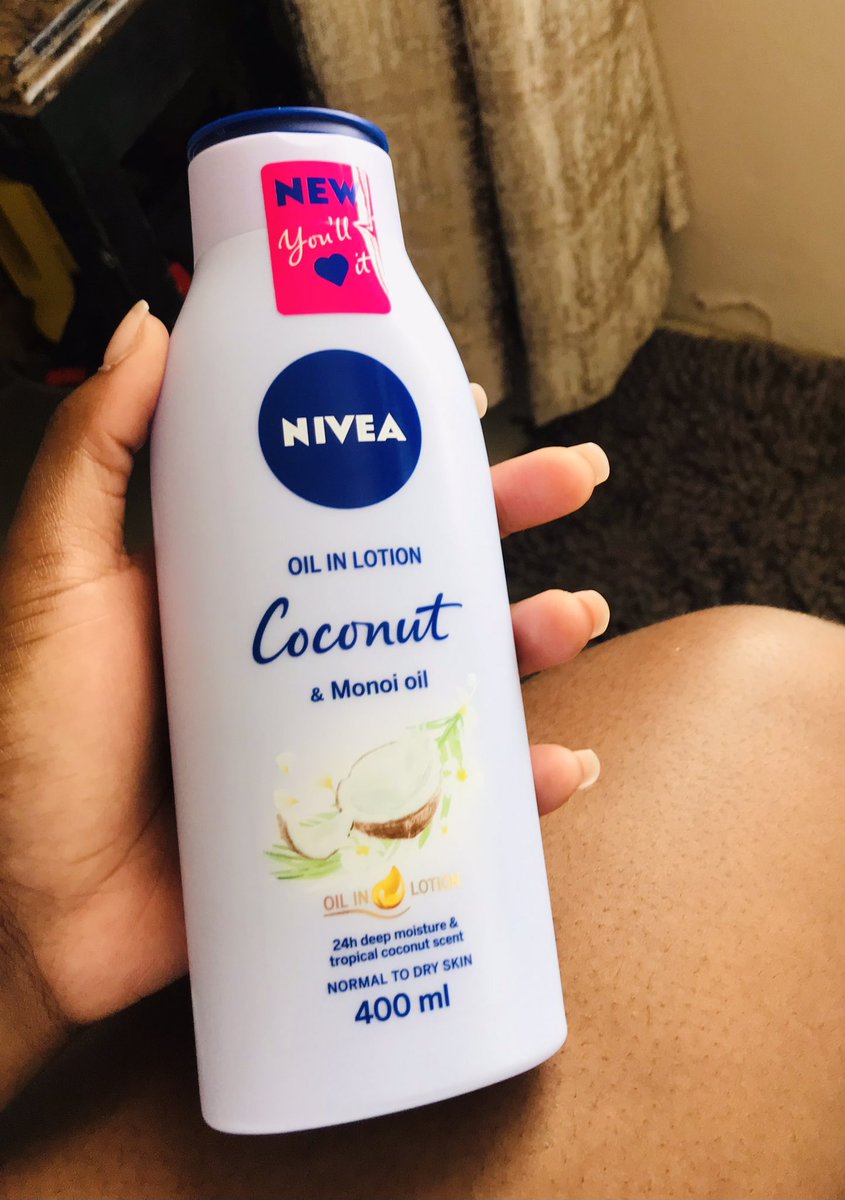 andy_thatoh's tweet image. Ladies You  have to Try this 💜New coconut and Monoi oil Lotion from @my_nivea .Skin so smooth and Radiant with Glow. #Nivea #NIVEARadiantandBeauty #RubyBox #ForYourShadeOfBeautiful @rubybox_beauty