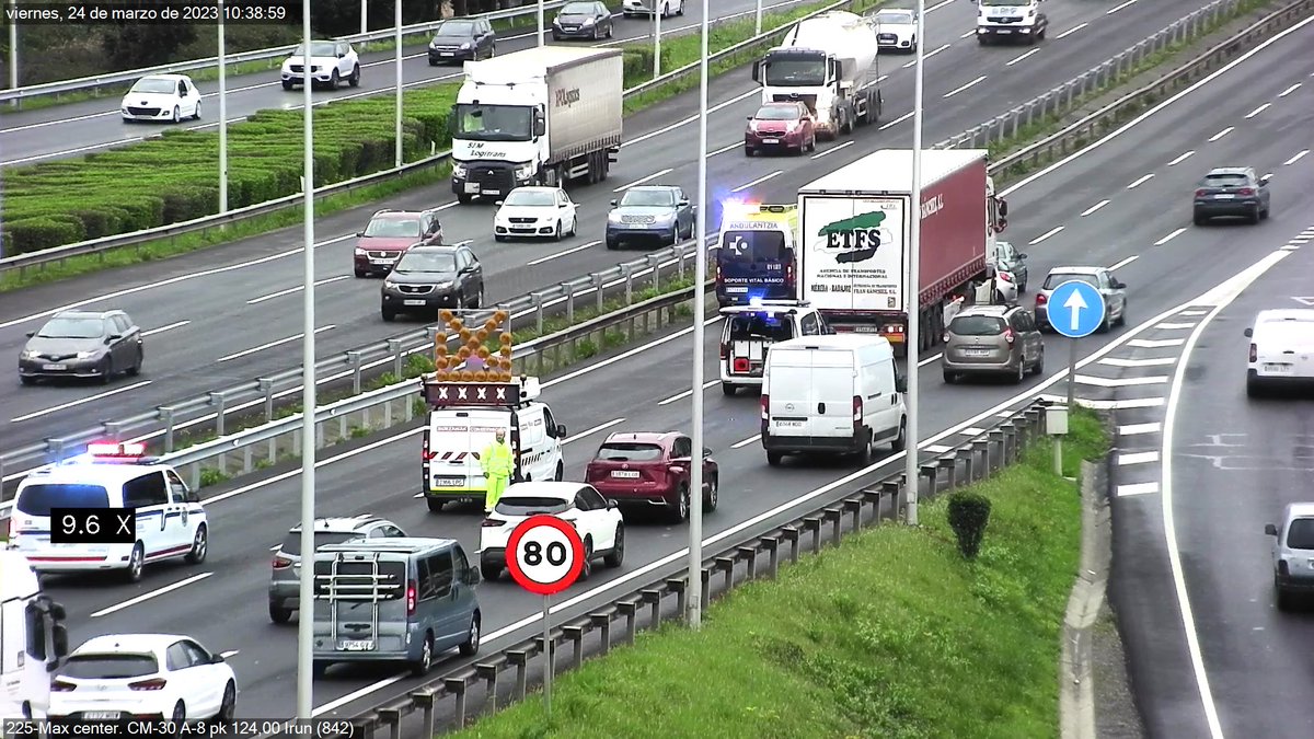 πππ¨ #Istripua #A8 km 124 #Barakaldo-n Muskizeko norantzan. ❌Bi errei itxita eta…