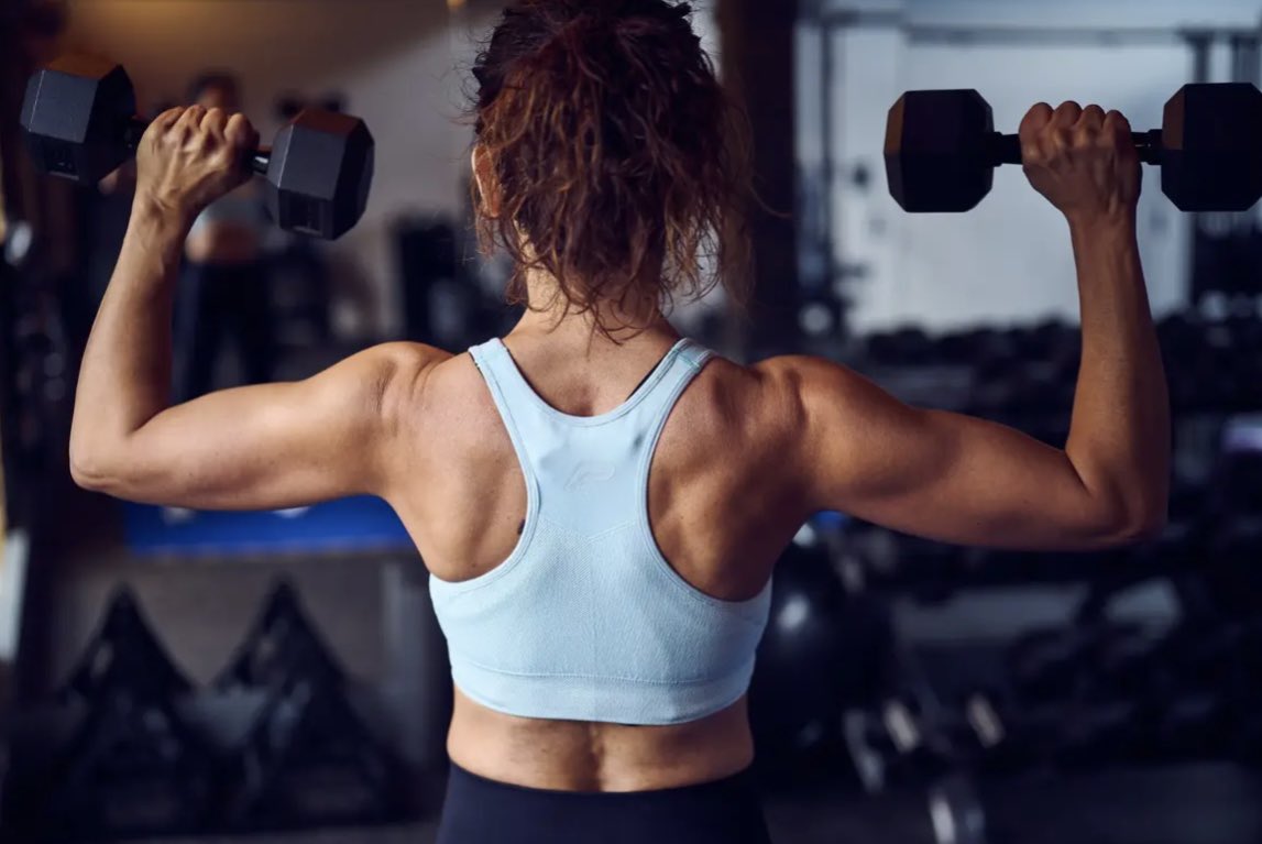 How do you de-stress?  For me the gym is my happy place. Comment below and let me know…..#stressmanagement #stressrelief #Menopause #menopausecoach