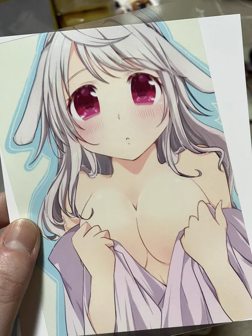 白版なしで依頼したからめちゃくちゃ透明!ポストカード届きました 