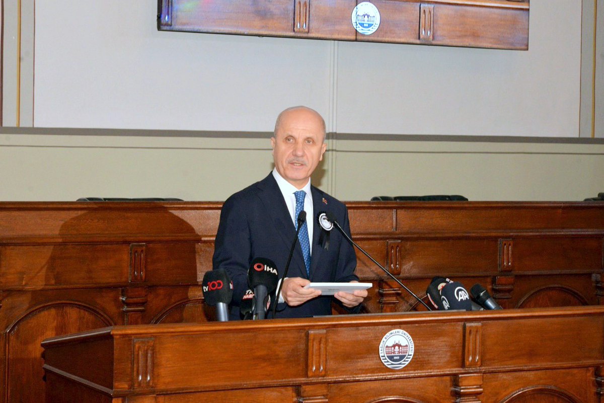 #Erolozvaristifa <a href="/erolozvar/">Erol Özvar</a> Süreniz doldu,insanlar mağdur oldu;Mutlu musunuz?
Yeter artık istifa!