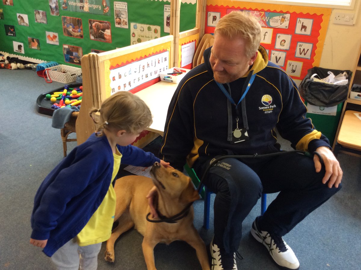 We were honoured to have a visit from Josie in pet week! We learnt about the food she eats, how she cleans herself, what she plays with and she even showed off with a few tricks! Josie was so calm and and that had a calming effect on us. We can't wait for her to visit us again!
