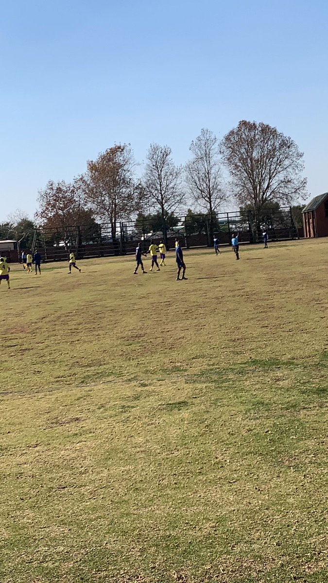 Sir_Leendo's tweet photo. Scenes when #FriendsOfCTC @CapeTownCityFC #FriendsOfCapeTownCity defend their title again at the #FootyTwitterGames with goals from @Zo_love_lani @KhaizarM14 @DRMaradonaMazwi @DelmainFaver and a stellar defensive performance from @T_Mailwane @Schnapps_sa @Cosbi_Collen @Siphah_Zulu under the tutelage of @sello1996 and @msmabala_xo ππππππ proudly brought to you by @TheGrandstand_ !!!