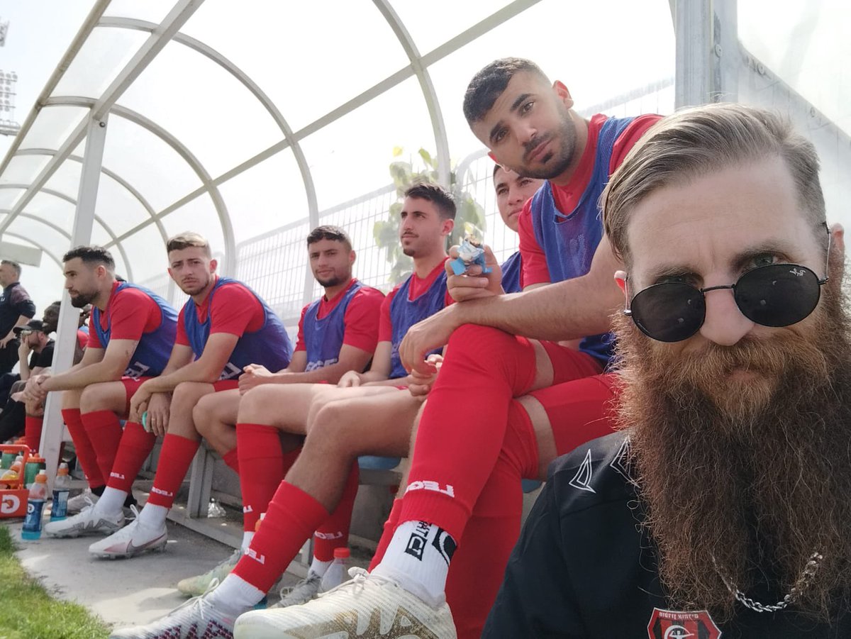 HapoelJLMfc's tweet photo. תם: מכבי יפו 0 - הפועל ירושלים 3 

בדש, אופק וג׳אן הרשיתו, חיים זקן אדום צילם. יאללה הפועל, ובהצלחה ליריבה בפלייאוף הלאומית 🚩 https://t.co/F4579HdMze