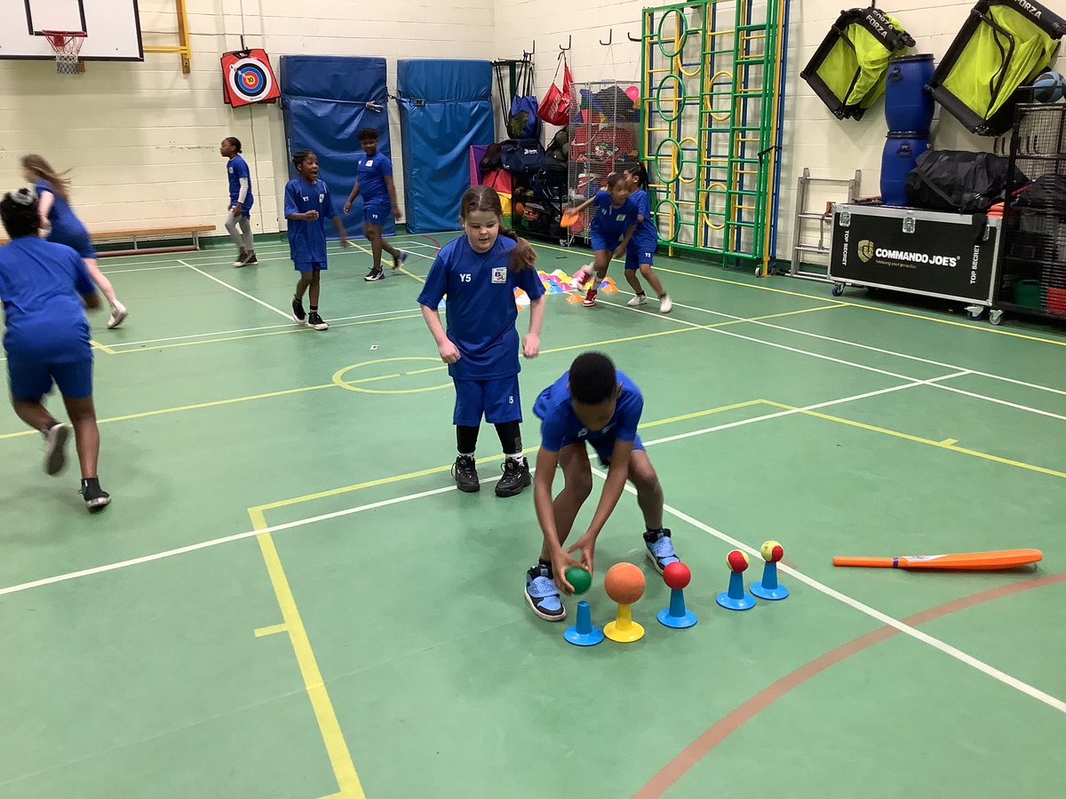 BykerPESSPA's tweet photo. We are looking forward to another full day of @Chance2Shine PE delivery by @NCB_Cricket. Our Y5 and Y6 pupils have taken a real interest in Cricket since the delivery of this amazing programme.@BykerPrimaryπ #chance2shine #cricket #primary #opportunities #engagement #PESSPA https://t.co/DFd3UVvkHL