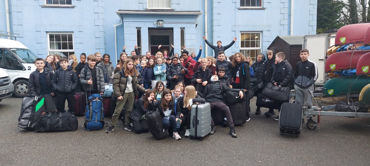 SharnbrookOE's tweet photo. A successful week @Blueperis completed. We are now in the coach heading back with some rather tired but happy Year 8 students #teambonding #fun #outdoorlearning #week1completed https://t.co/wGCjP3kDqs