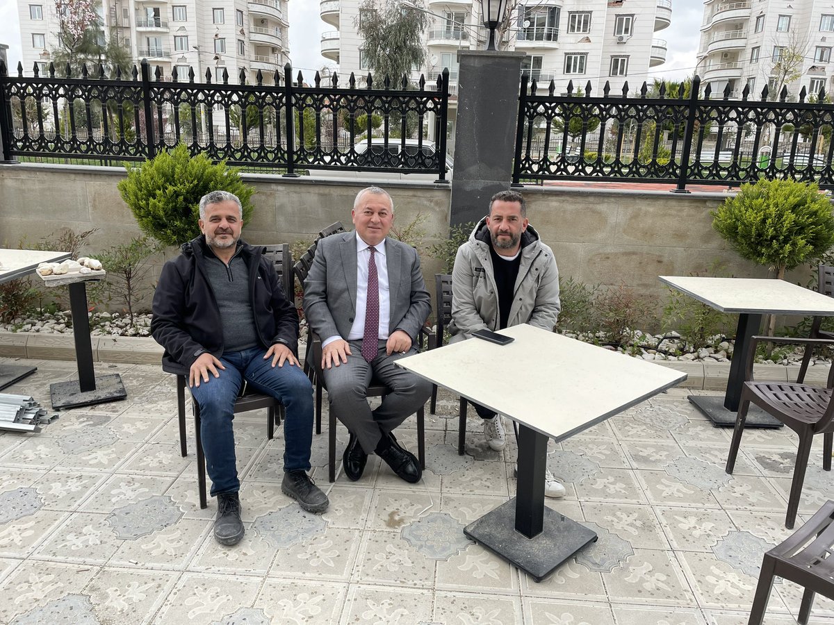 cenginyurt52's tweet photo. Adıyaman’da Halil Akgün ve Okay kardeşlerimizin misafiriyiz. Sağolsun varolsunlar. https://t.co/g7EEan8XJE