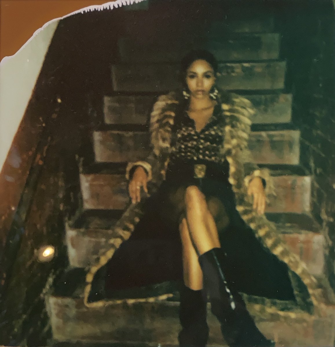 schippersdebbie's tweet photo. STATION RISE EP OUT NOW - https://t.co/HMSkOo4MZr https://t.co/IP5za240rM