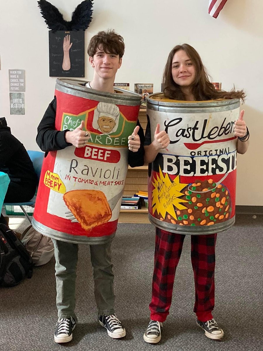 MANNAFoodBank's tweet photo. There's 1️⃣ week left in our 2023 Student Food Drive! So there's still time to collect vital food for neighbors in #WNC who are struggling with #foodinsecurity. Open to all grade levels. Sign up today: https://t.co/QclPSAWmDB.

#foodislove #mannawnc #studentfooddrive #feedingwnc https://t.co/MNxdb1f6hj