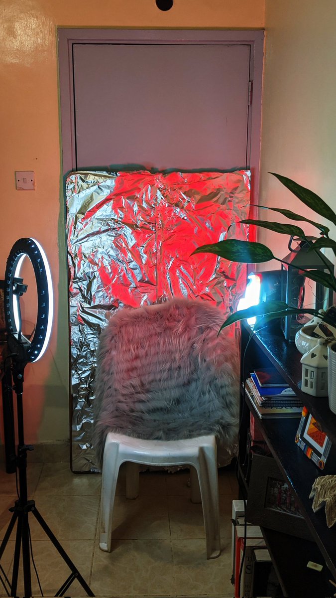 liloqueenjulian's tweet photo. The set up vs the shots. 

@officialxtatic was my muse. 🥰 https://t.co/bjfuMuidRM