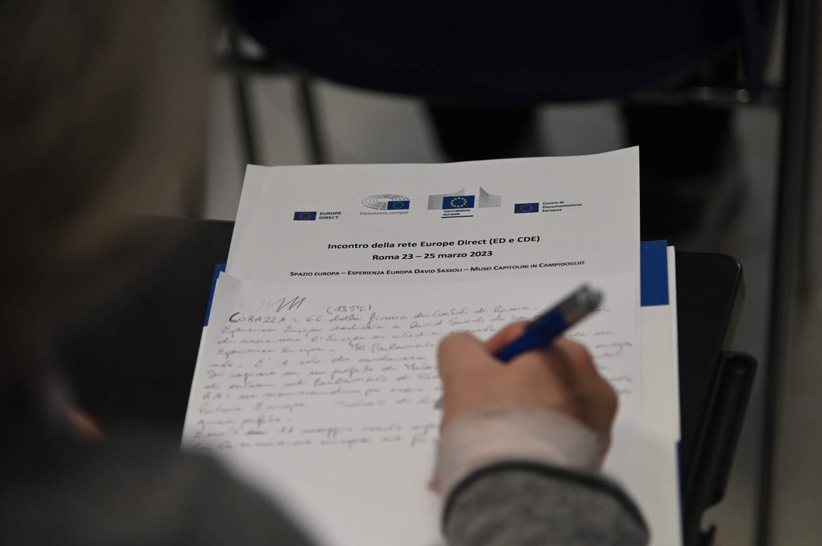 🔵 A Spazio Europa la prima sessione della riunione dei centri #EuropeDirect e Centri di documentazione europei 👇🏻