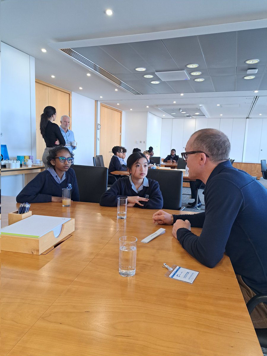 Ahead Partnership (@aheadp_ship) on Twitter photo 💬 Business volunteers involved in the development of <a href="/CitySquareHouse/">City Square House</a> from <a href="/DLA_Piper/">DLA Piper</a> <a href="/MRPInvDev/">MRP Investment & Development Ltd</a> <a href="/gt_llp/">Gardiner & Theobald</a> are answering students' questions about their roles in the build to understand the skills they might consider for their modelling workshop later on #skillsdevelopment 💬 Business volunteers involved in the development of <a href="/CitySquareHouse/">City Square House</a> from <a href="/DLA_Piper/">DLA Piper</a> <a href="/MRPInvDev/">MRP Investment & Development Ltd</a> <a href="/gt_llp/">Gardiner & Theobald</a> are answering students' questions about their roles in the build to understand the skills they might consider for their modelling workshop later on #skillsdevelopment