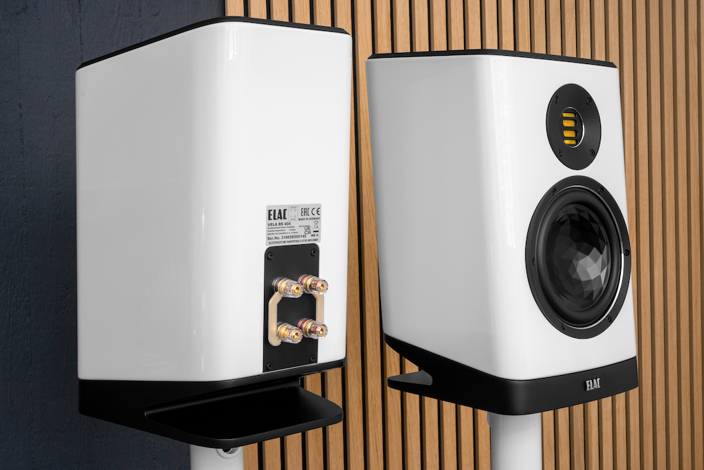litemagazin's tweet photo. With its brand new Vela BS 404, Elac has already caused a sensation at Norddeutsche HiFi-Tage 2023 in Hamburg. Now we have the beautiful and dedicated speaker for the highest sound demands in the listening room. Test to follow ...
https://t.co/jPxxNZfcAt #litemagazin @ELACKiel https://t.co/iKtWw2Y5i5