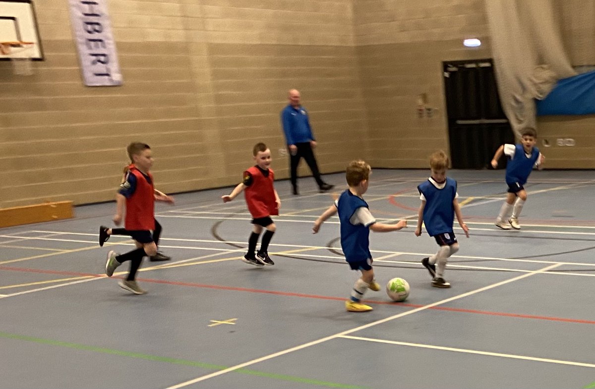 Atkin442's tweet image. Sunshine indoors last night with @Blyth_TownFC U6/7’s.. Great to see the players showing confidence on the ball 👍 #Funenvironment #Timeontheball