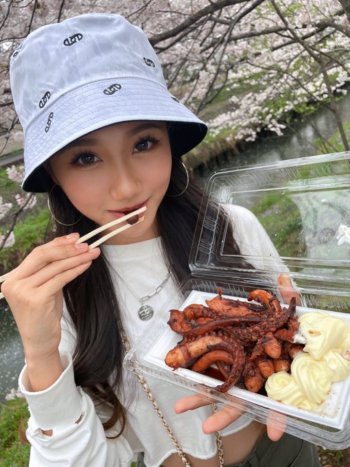 Twitterのコスプレ画像15