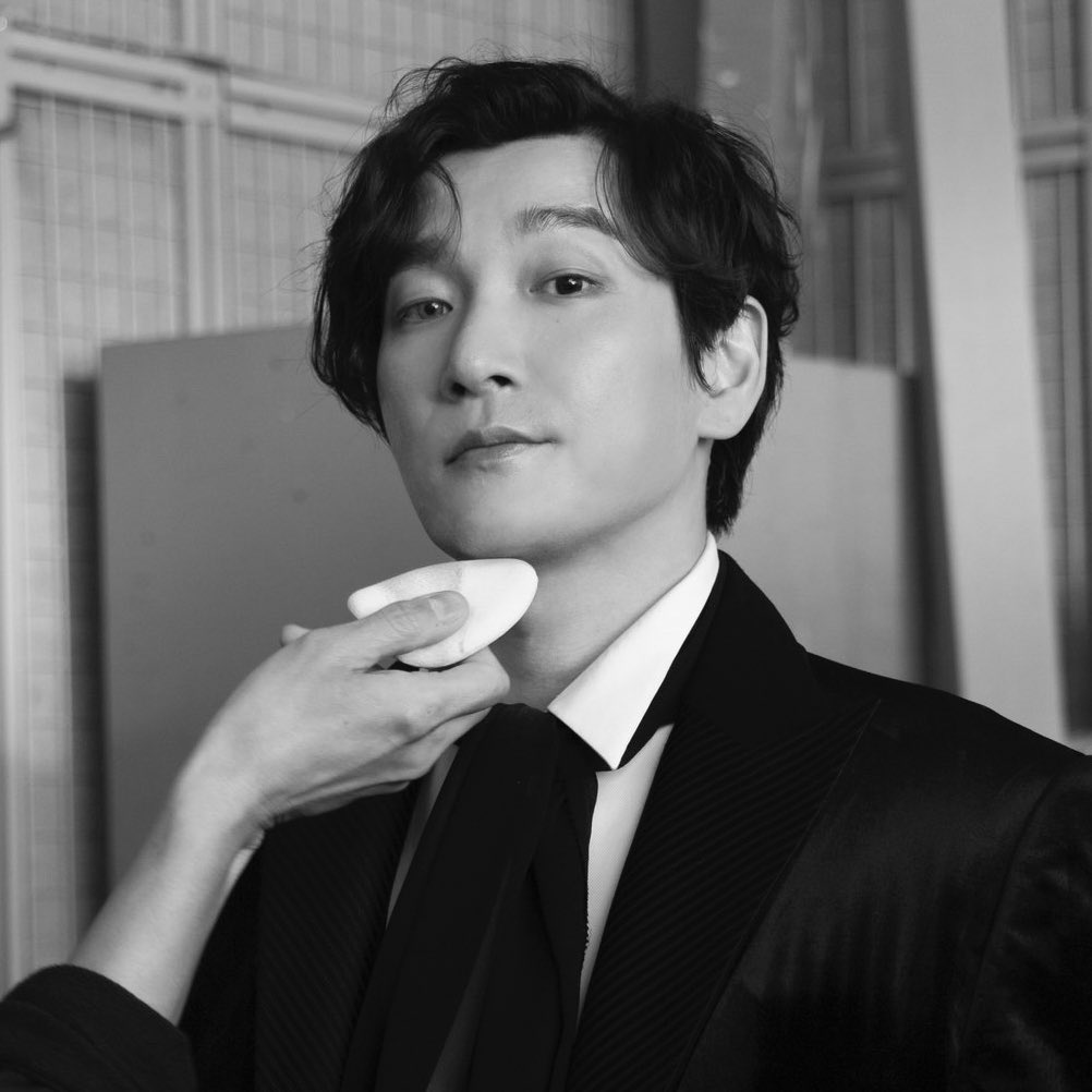 매체에선 조카 바보로 나오면서 뮤에서는 이러고 나오는 조승우 갭차이 실화냐