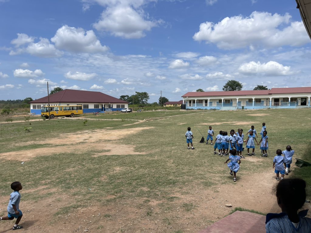 Michael851112's tweet photo. #MSHR provides quality basic education to more than 350 children in #Donkorkrom rural Ghana with support from @miseancara https://t.co/NCGIhDPPBz