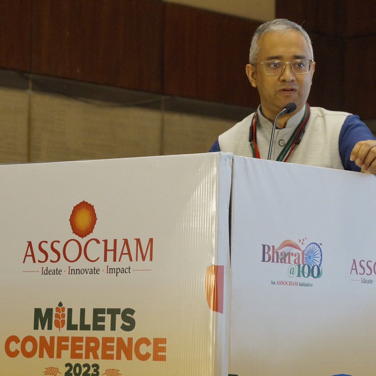 ICRISAT (@icrisat) on Twitter photo "#ICRISAT's efforts in enhancing the nutritional value of millets through breeding & integrating them into local food systems through the Agriculture-Nutrition-Entrepreneurship approach have proven to be highly successful in reaching the consumers - <a href="/SDattamazumdar/">Saikat DattaMazumdar</a>
#IYM2023 "#ICRISAT's efforts in enhancing the nutritional value of millets through breeding & integrating them into local food systems through the Agriculture-Nutrition-Entrepreneurship approach have proven to be highly successful in reaching the consumers - <a href="/SDattamazumdar/">Saikat DattaMazumdar</a>
#IYM2023