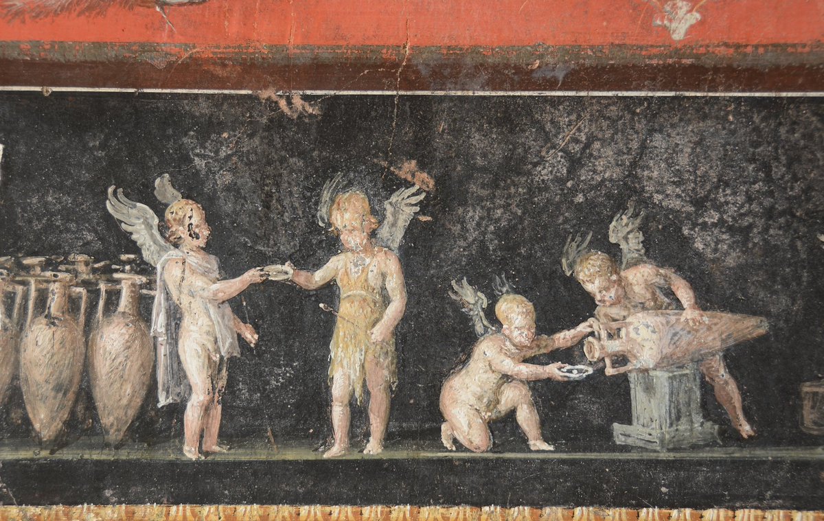 pompei79's tweet photo. The extraordinary scenes of industrious little cherubs selling wine, as goldsmiths, &amp; making perfume.
Since the recent conservation of this frieze decorating a dining room in the House of the Vettii, #Pompeii the intricate details of each brush stroke pop out at you
#FrescoFriday https://t.co/1y5L2NYWzv