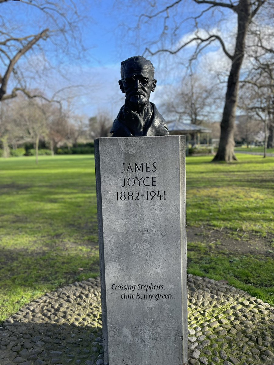 A morning run in the sun in beautiful #Dublin 🏃‍♀️