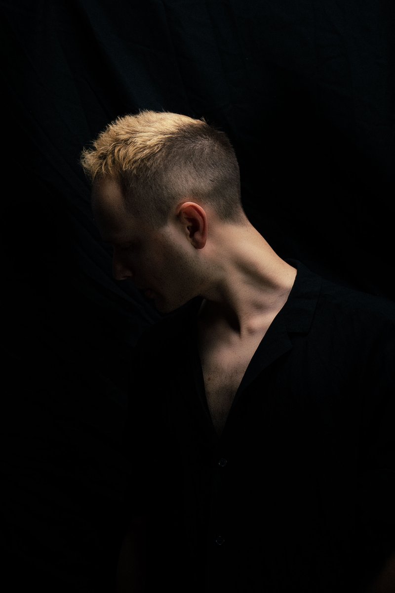 Label_Artists's tweet photo. Happy Release Day 🤍
@moritz_hofbauer  - Ice Cold [Edit] is now available on Beatport, Spotify, Apple Music, Amazon Music, Deezer, SoundCloud &amp; Co.
—
https://t.co/CnDg9K1VHb💥
—
#moritzhofbauer #icecold #fckngserious #outnot https://t.co/mH1MXz7Gwx