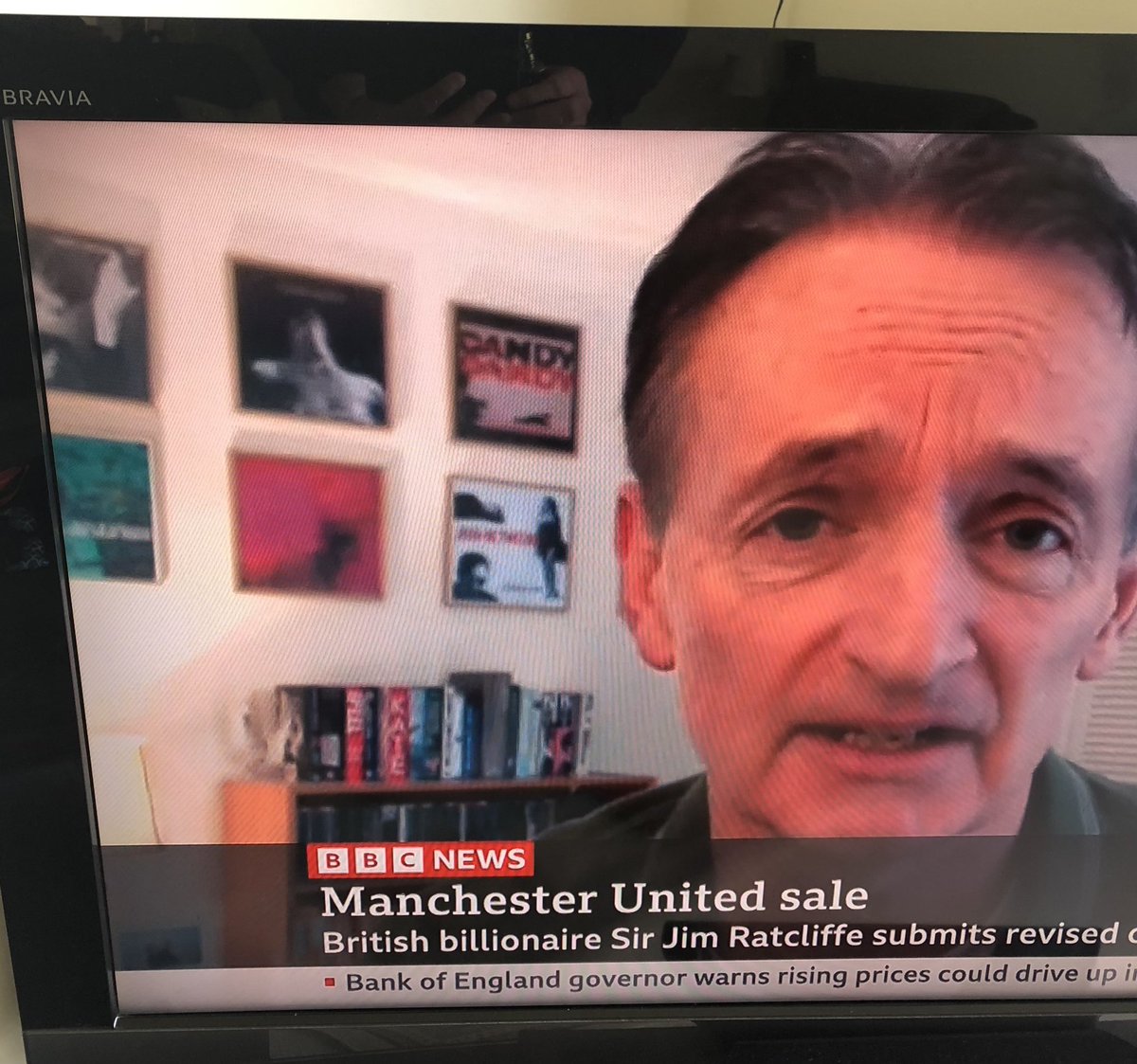 Liking <a href="/PatNevin/">Pat Nevin</a>’s display of album covers on TV this morning. Top row of Bowie, Cigarettes After Sex and Jesus &amp; Mary Chain - quality stuff 👍