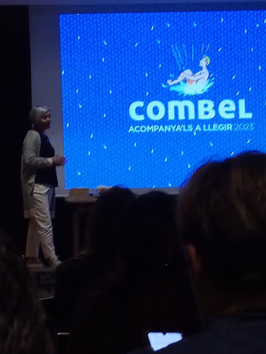 Avui al #collitafresc ens posem al dia de les novetats editorials 0-3