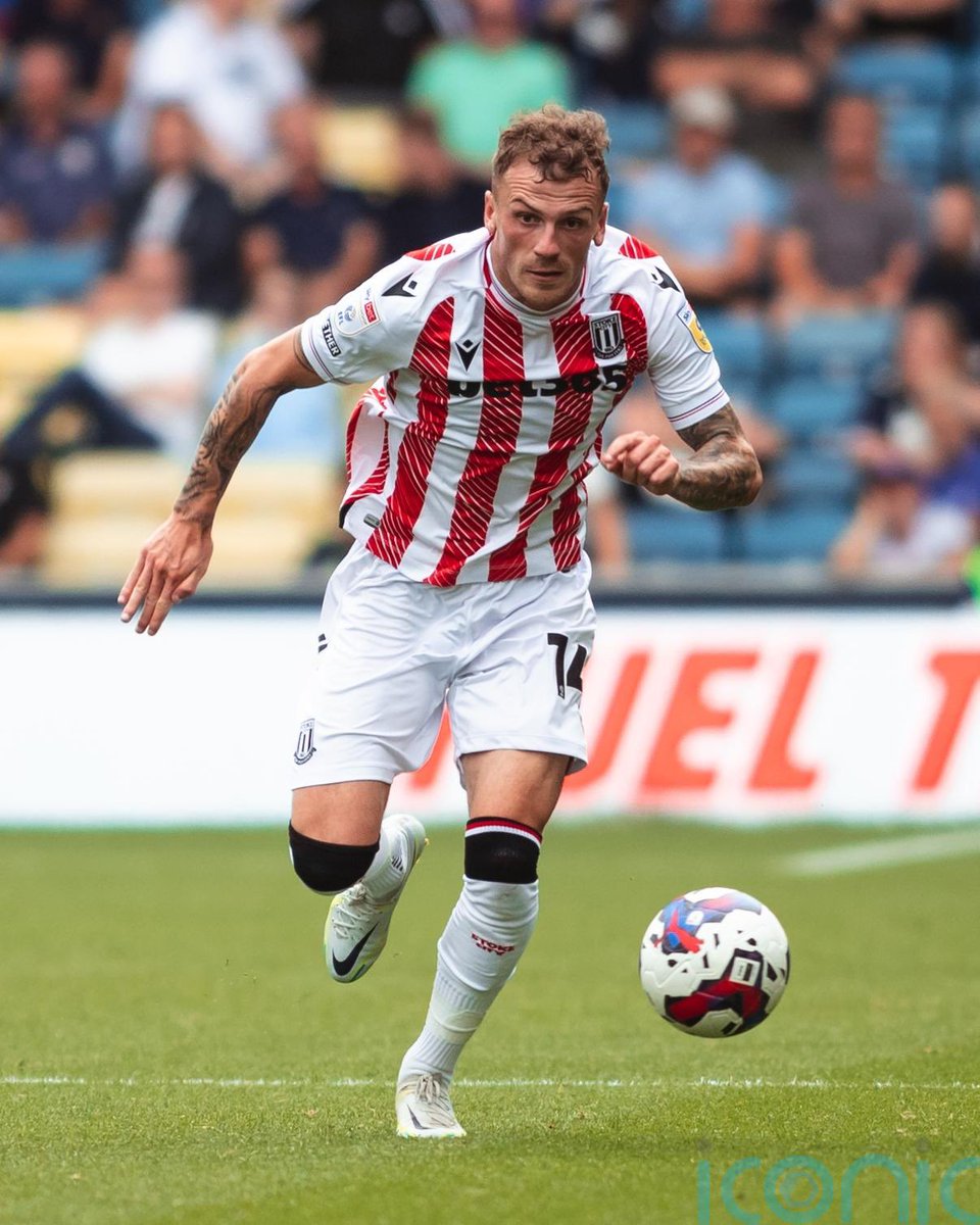 The players with the highest expected assists per 90 minutes in the Championship:

1️⃣ Josh Tymon - 0.27
2️⃣ Manuel Benson - 0.23
➡️ Kieran Dowell - 0.23
4️⃣ Ilias Chair - 0.22
5️⃣ Ryan Giles - 0.21
➡️ Onel Hernandez - 0.21
➡️ Jordan Graham - 0.21
8️⃣ Ian Maatsen - 0.19

#SCFC