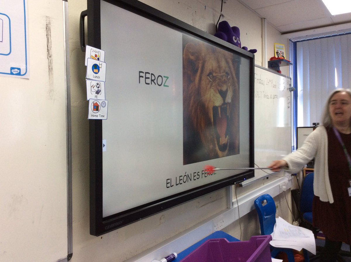 GSPSKenya's tweet photo. Another Friday and another fabulous #GSPSSpanish lesson in @GSPSKenya at @GwladysStPrim. We’re learning all about animals and their attributes. Our favourite today was ‘El Leon Es Feroz’ meaning ‘the lion is fierce’. https://t.co/UyKouqsGzR