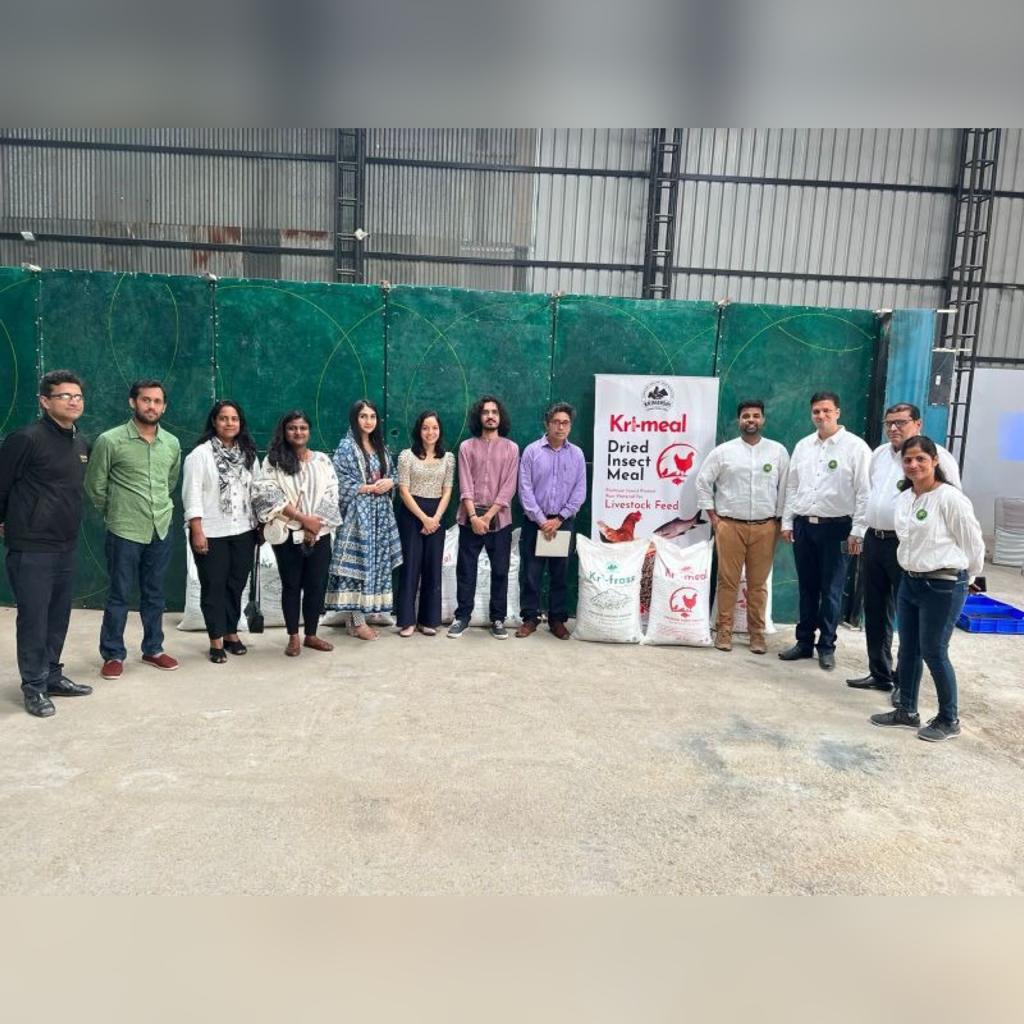 KrimanshiFeeds's tweet photo. March 22 marked the launch of Krimanshi's Insect Protein Meal named Kri-Meal.

We are delighted to embark on this new journey and look forward to starting serving the Poultry Farmers as well!

#krimanshi #krimanshitechnologies #animalfeed #poultryfeed #glimpses #productlaunch https://t.co/3jGITwAk6O