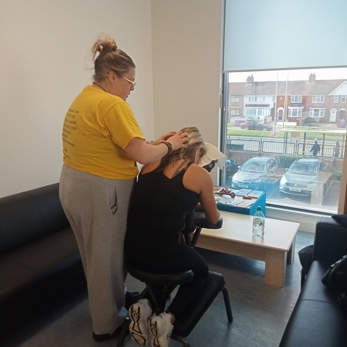 GoodHelpHub's tweet image. Danielle's Corner is a new part of Bacon Butty Friday. Feeling stressed? Why not enjoy an Indian head massage with your bacon Butty and brew ? Better make it next week now as we are almost done 🙂