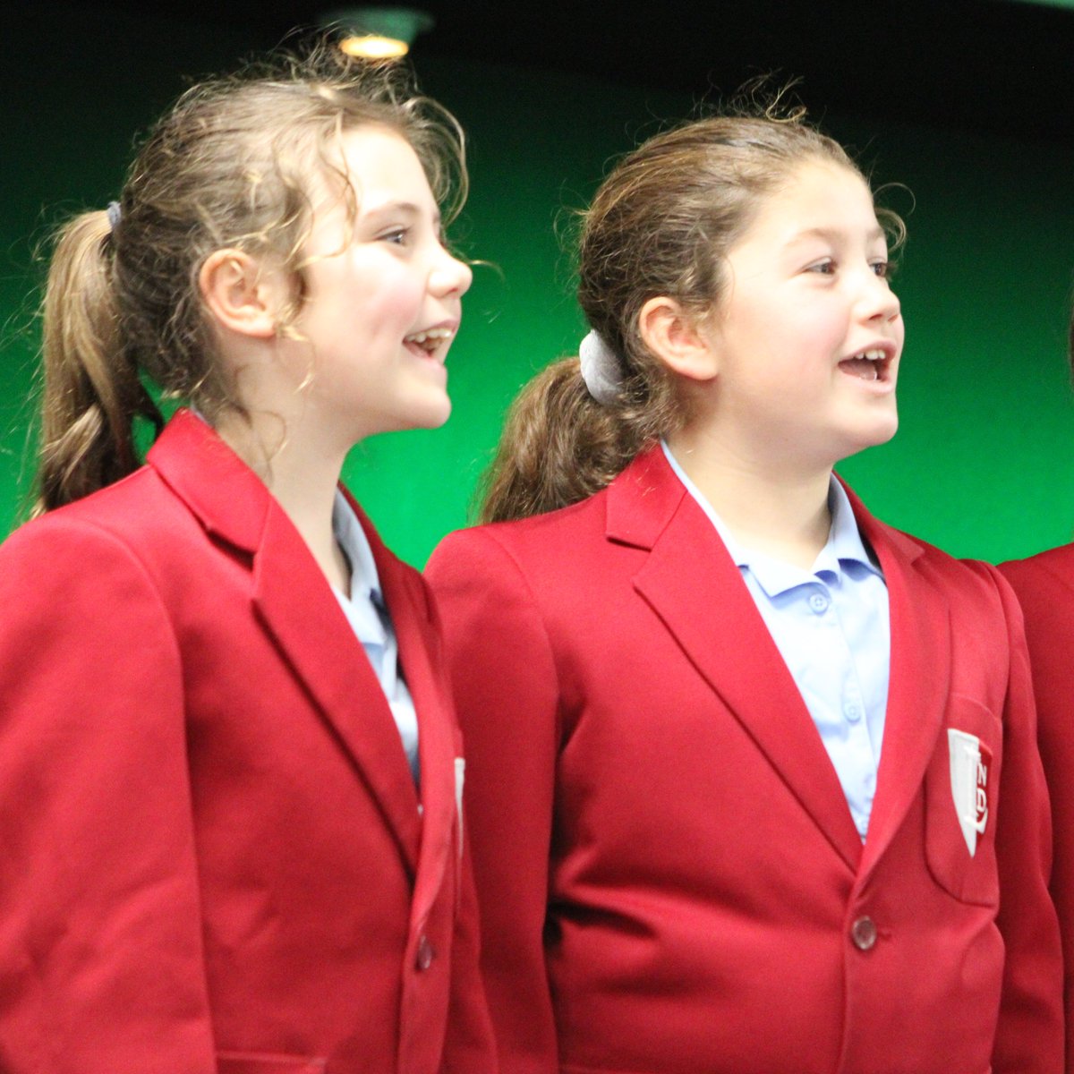 LingfieldPrep's tweet photo. 🎵 Music to our ears! 🌸 
Last night, our Prep School students put on a wonderful performance at the Spring Sing Concert.
🎶 The air was filled with joy and positivity, as the talented young voices brought the season of new beginnings to life. 🌷
 #SpringSing #Concert #PrepSchool https://t.co/83hl37aKjD