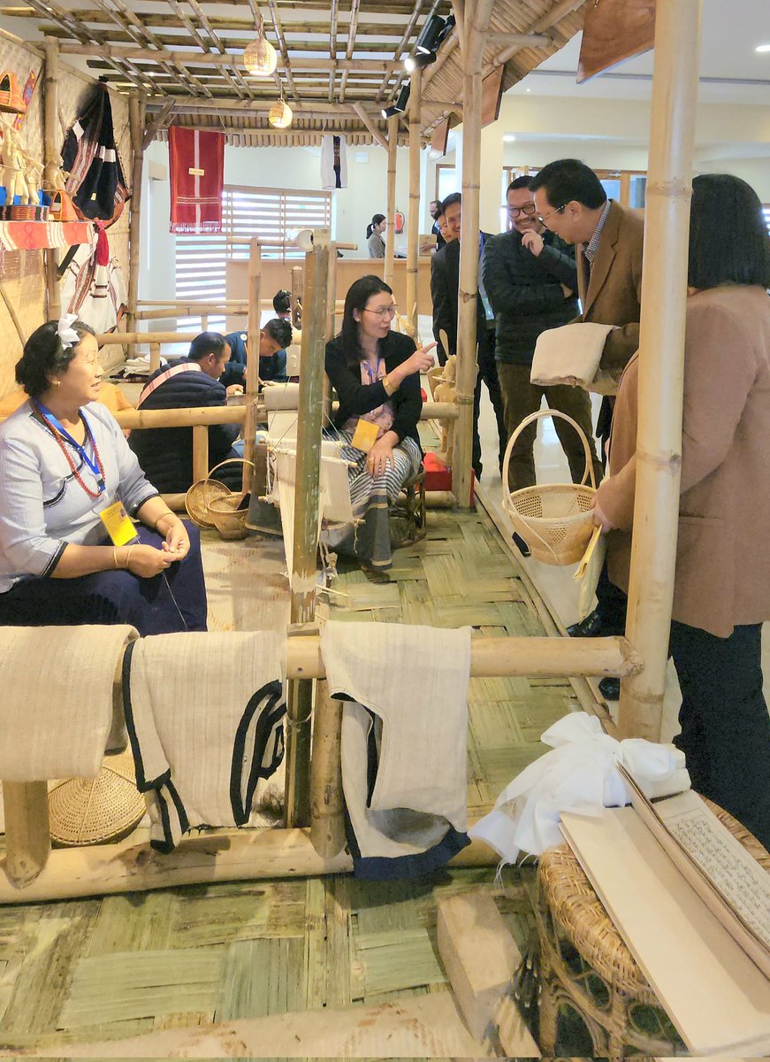 ChownaMeinBJP's tweet photo. Inspected the Exhibition stalls put up for #G20Summit2023, Arunachal Unit at Golden Jubilee Banquet Hall, Itanagar along with HMLA, @ZingnuChau and Secretary GA, Smt Sadhana Deori. https://t.co/Lsp3puGAU6