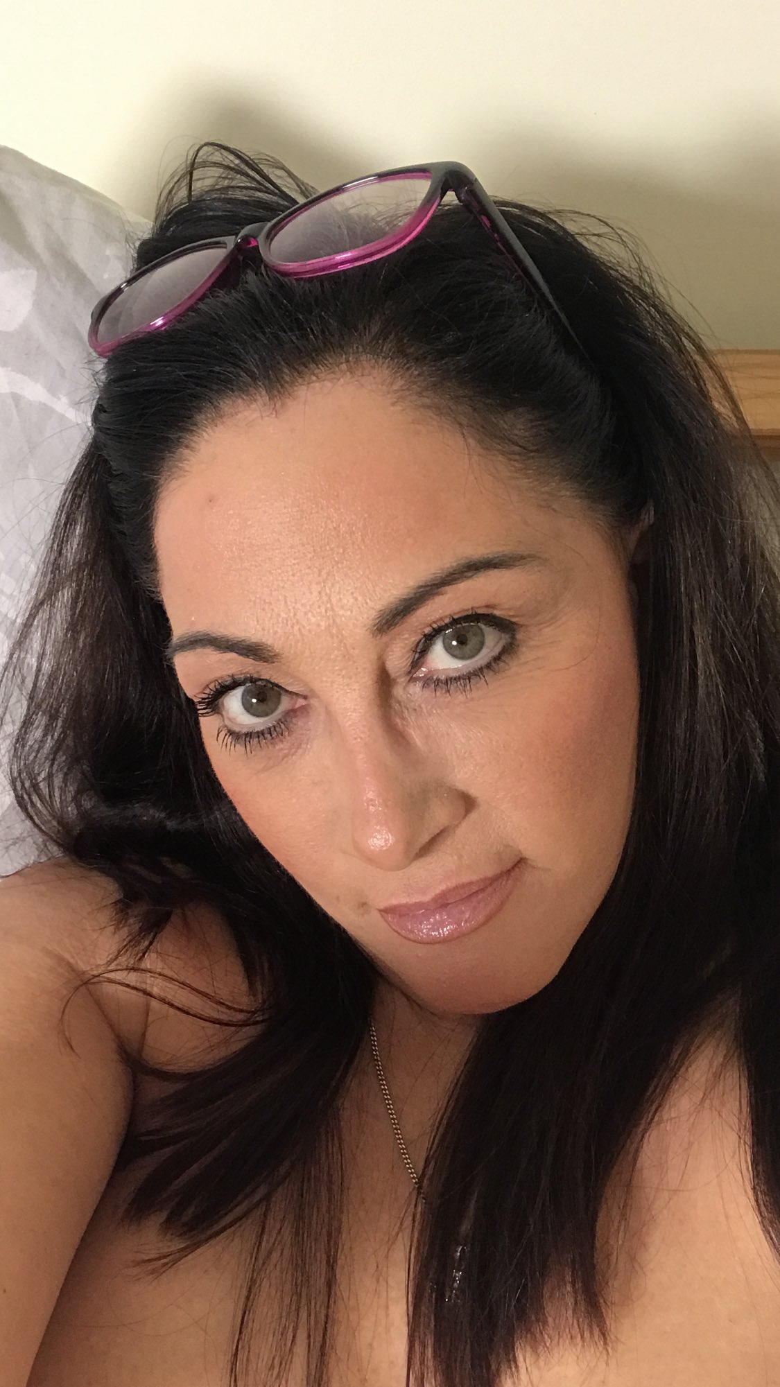 Morning to you all 😘 wishing you all a fabulous weekend . Stay safe and stay out of trouble 😈 😉😉😘😘 https://t.co/s4oL2sAkHO