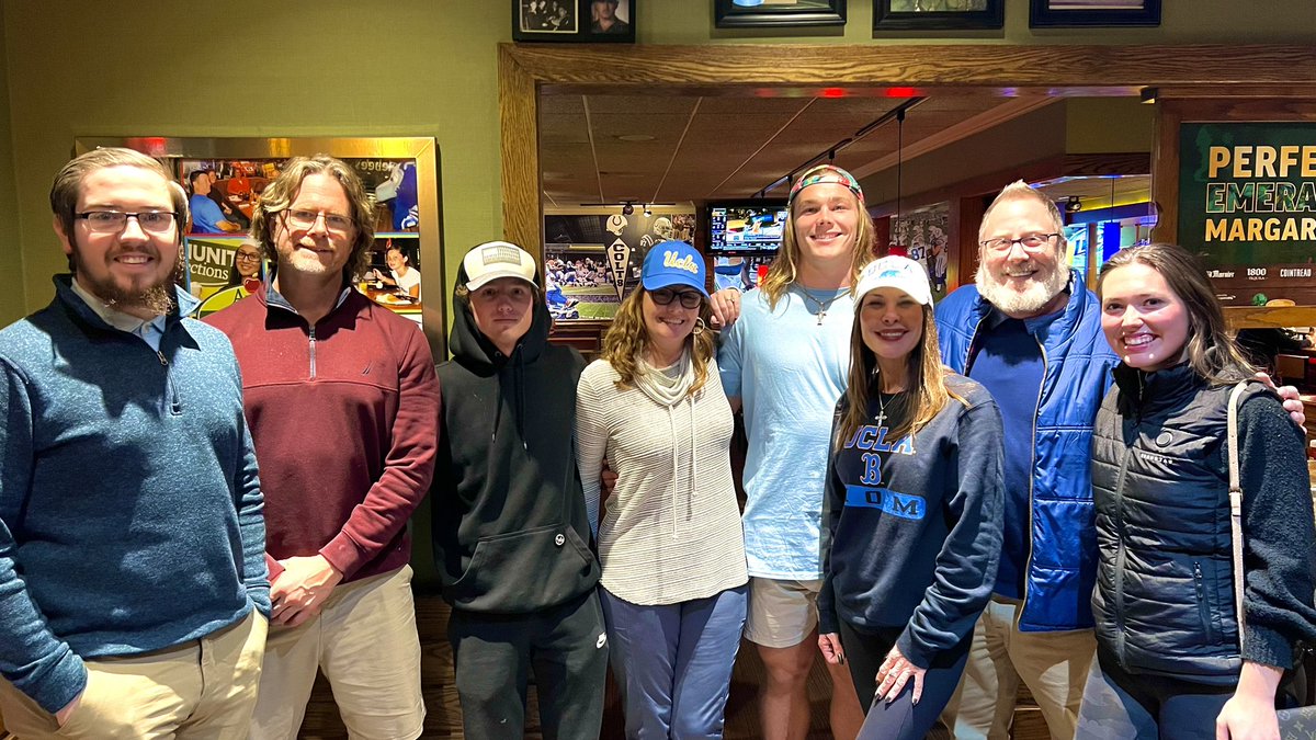 Welcome home <a href="/carsonsteele30/">Carson Steele</a>! We sure have missed you! 💙🙏🏻💛🥰