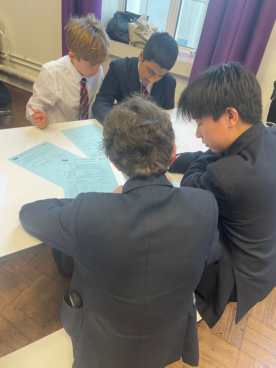 kesbathMaths's tweet photo. Y10 going well at  the @Advanced_Maths Maths Feast https://t.co/tvLpH8jbeP