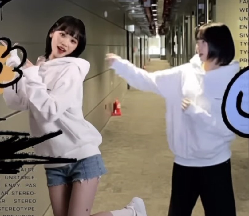 youngchaewon's tweet photo. 대체 왜 주먹질 하는지는 모르겠음 ㅋㅋㅋㅋㅋ
채원 vs ae-채원 https://t.co/iG9LLcOpB2