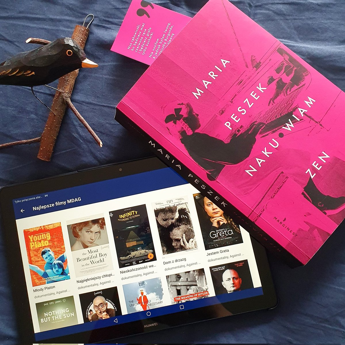 nerdheimpl's tweet photo. Jak wasz widok na pierwszy wiosenny #weekend? My będziemy nadrabiać: #dokumenty z #MillenniumDocs dostępne na #mojeekino, a potem #nakurwiamzen #MariaPeszek w oczekiwaniu na spotkanie z autorką w #Bookowski. Bądźcie czujni, nasi ulubieni ksiegarze lubią robić live'y
#piąteczek https://t.co/IKiK8PkuO1