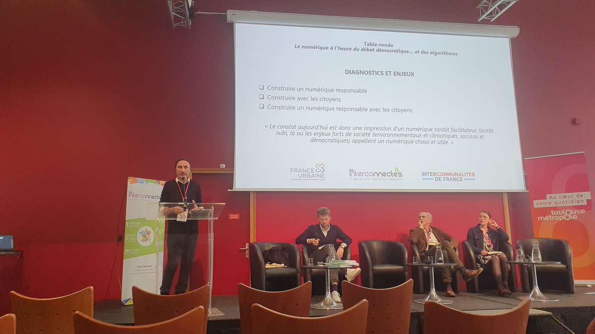 #FDI2023 Le forum des interconnectes se poursuit avec la presentation, par Pierre Jannin, d'un Manifeste pour "promouvoir une société civile du numerique" <a href="/INTERCOnnectes/">Les INTERCOnnectés</a> <a href="/PierreJannin/">Pierre JANNIN</a>